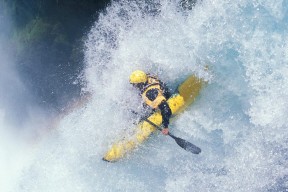 亚博app下载地址-多队动态，马刺备战季后赛，纽卡斯尔更衣室发声，76人社区盾复出
